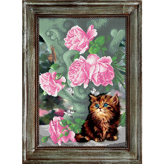 Рисунок на ткани для вышивания бисером "Котёнок и розы"