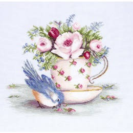 Набор для вышивания крестом "Птичка и чашка чая"