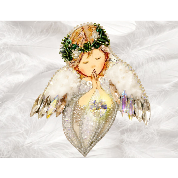 Набор для вышивания броши хрустальными бусинами и кристаллами SWAROVSKI «Ангел любви»