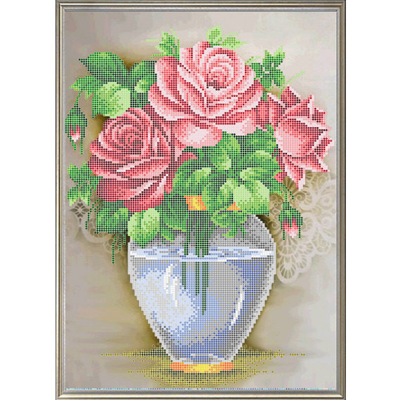 Рисунок на ткани для вышивания бисером "Розы в вазе"