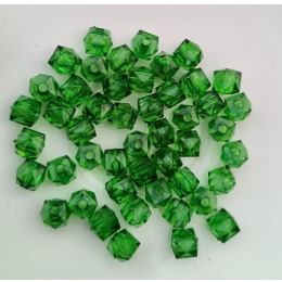 Бусины граненые квадратные 10 мм цвет прозрачный зеленый уп.500 гр.