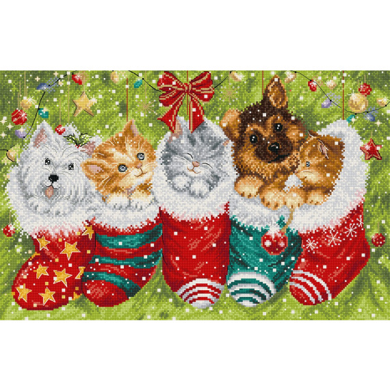 Набор для вышивания крестом "Dogs and Cats in Stockings"